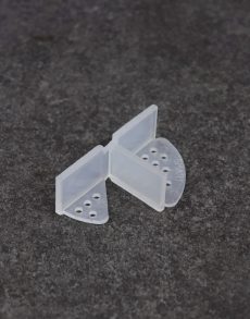 Smart Future Fugenabstandhalter T-Fuge auf schwarzer Platte, 3 mm