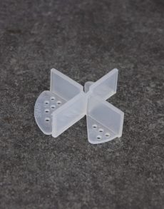 Smart Future Fugenabstandhalter X-Fuge auf schwarzer Platte, 3 mm