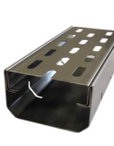 Smart Flachdachrinne mit Längsschlitzrost